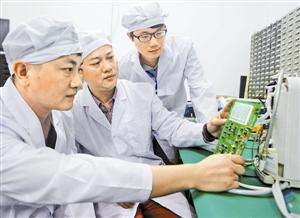 五一假期，他們選擇堅守崗位——致敬技術(shù)開發(fā)的青春力量